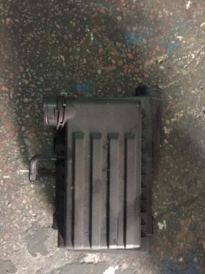 volkswagen jetta 2012-2015 çıkma yedek hava filitresi